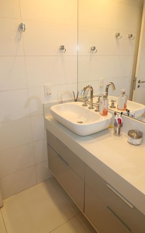 Apartamento para alugar com 133m², 3 quartos e 2 vagasBanheiro