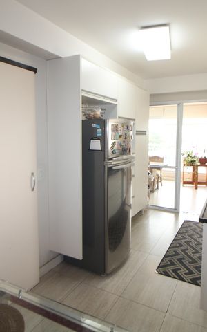 Apartamento para alugar com 133m², 3 quartos e 2 vagasCozinha