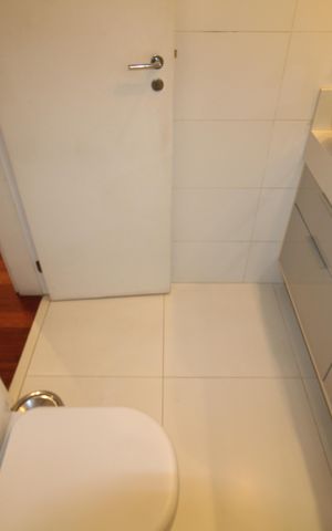 Apartamento para alugar com 133m², 3 quartos e 2 vagasBanheiro
