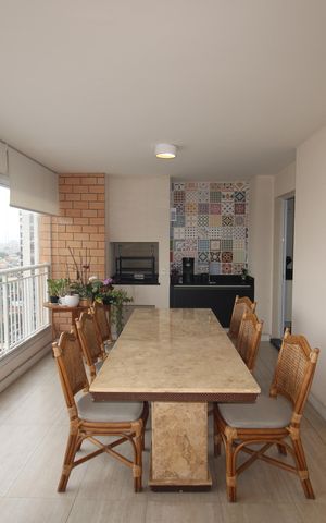 Apartamento para alugar com 133m², 3 quartos e 2 vagasSala - Varanda