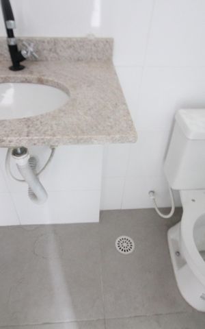 Apartamento para alugar com 37m², 2 quartos e sem vagaBanheiro