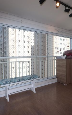 Apartamento à venda com 63m², 2 quartos e 1 vagaVaranda