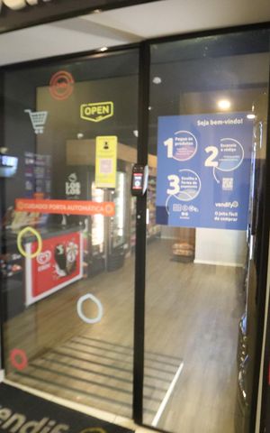 Apartamento à venda com 63m², 2 quartos e 1 vagaÁrea comum - Mercadinho