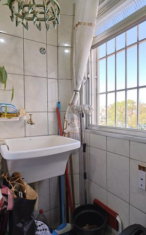 Apartamento à venda com 67m², 2 quartos e 1 vagaÁrea de Serviço