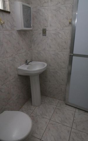 Apartamento para alugar com 60m², 1 quarto e sem vagaBanheiro