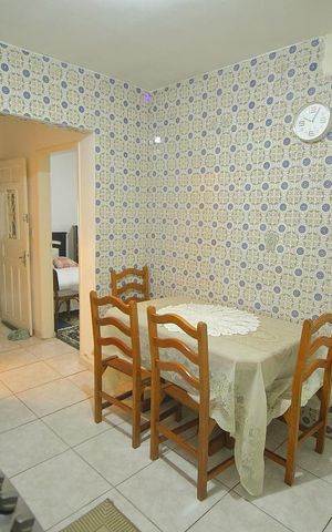 Casa à venda com 141m², 3 quartos e 3 vagasCozinha 