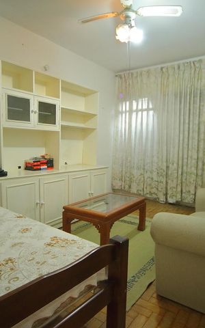 Casa à venda com 141m², 3 quartos e 3 vagasSala