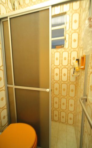 Casa à venda com 141m², 3 quartos e 3 vagasBanheiro  1 