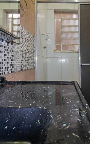 Casa à venda com 300m², 5 quartos e 3 vagas Casa à venda com 300m², 5 quartos e 3 vagasBanheiro social