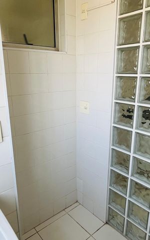 Apartamento para alugar com 65m², 2 quartos e 1 vaga Apartamento para alugar com 65m², 2 quartos e 1 vagaÁrea de serviço