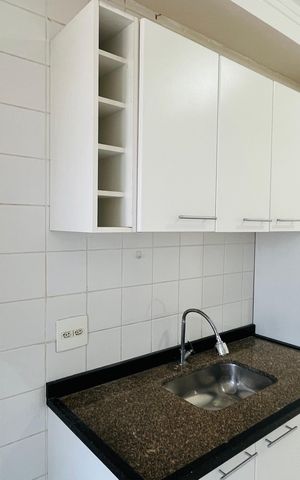 Apartamento para alugar com 65m², 2 quartos e 1 vaga Apartamento para alugar com 65m², 2 quartos e 1 vagaCozinha