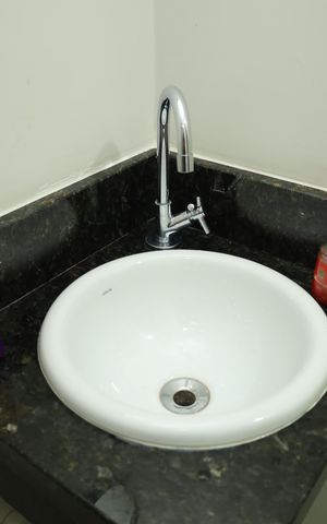 Casa de condomínio à venda com 63m², 2 quartos e 1 vagaBanheiro 3 - Lavabo