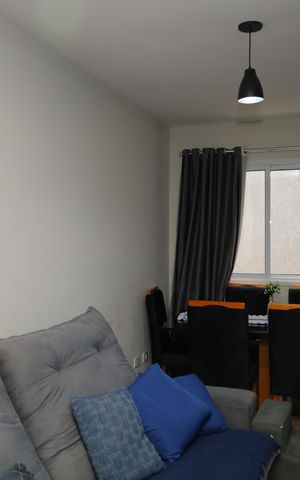 Casa de condomínio à venda com 63m², 2 quartos e 1 vagaSala