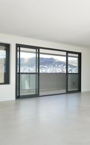 Apartamento à venda com 318m², 4 quartos e 3 vagas Apartamento à venda com 318m², 4 quartos e 3 vagasSala 2