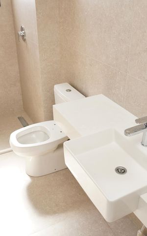 Apartamento à venda com 318m², 4 quartos e 3 vagas Apartamento à venda com 318m², 4 quartos e 3 vagasSuíte 3 - Banheiro