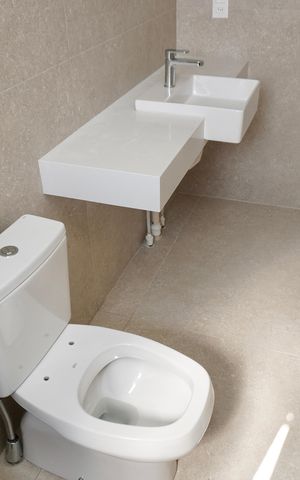 Apartamento à venda com 318m², 4 quartos e 3 vagas Apartamento à venda com 318m², 4 quartos e 3 vagasSuíte 2 - Banheiro