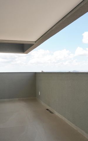 Apartamento à venda com 318m², 4 quartos e 3 vagas Apartamento à venda com 318m², 4 quartos e 3 vagasSala 2 - Varanda