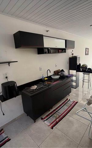 Casa à venda com 69m², 2 quartos e 1 vaga