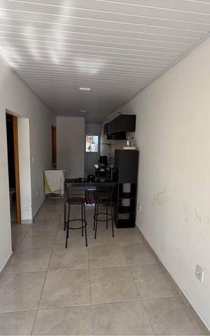 Casa à venda com 69m², 2 quartos e 1 vaga