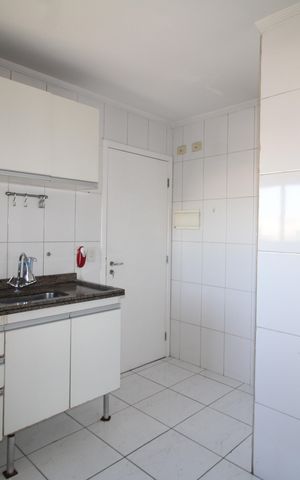 Apartamento para alugar com 78m², 3 quartos e 2 vagasCozinha