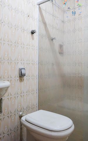 Casa para alugar com 115m², 2 quartos e 3 vagasBanheiro