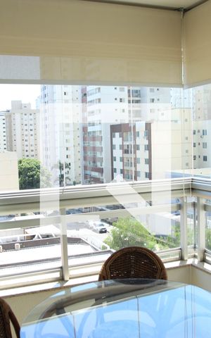 Apartamento para alugar com 85m², 3 quartos e 2 vagasVaranda