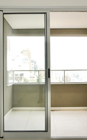 Apartamento à venda com 96m², 3 quartos e 2 vagas Apartamento à venda com 96m², 3 quartos e 2 vagasVaranda da Sala