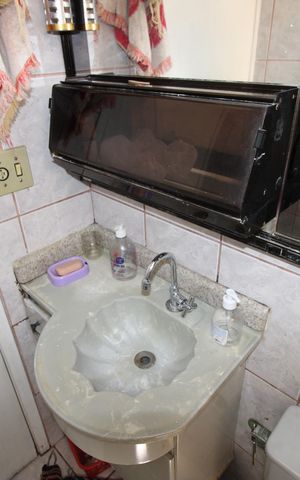 Apartamento para alugar com 57m², 2 quartos e 1 vagaBanheiro