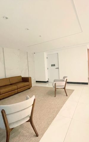 Apartamento à venda com 214m², 3 quartos e 3 vagas Apartamento à venda com 214m², 3 quartos e 3 vagasÁrea externa