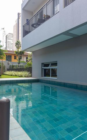 Studio para alugar com 30m², 1 quarto e sem vaga Studio para alugar com 30m², 1 quarto e sem vagaÁrea comum - Piscina