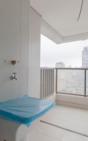 Apartamento à venda com 144m², 3 quartos e 3 vagas Apartamento à venda com 144m², 3 quartos e 3 vagasÁrea de Serviço