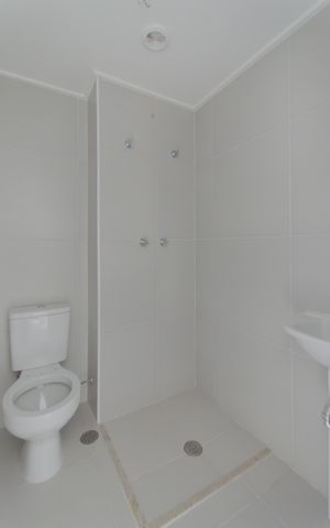 Apartamento à venda com 144m², 3 quartos e 3 vagas Apartamento à venda com 144m², 3 quartos e 3 vagasÁrea de Serviço