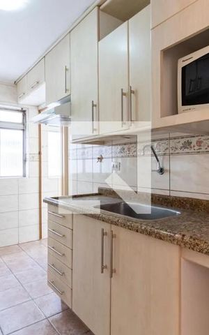 Apartamento à venda com 100m², 3 quartos e 2 vagas Apartamento à venda com 100m², 3 quartos e 2 vagasCozinha