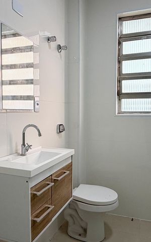Apartamento para alugar com 45m², 1 quarto e sem vagaBanheiro e Área de Serviço