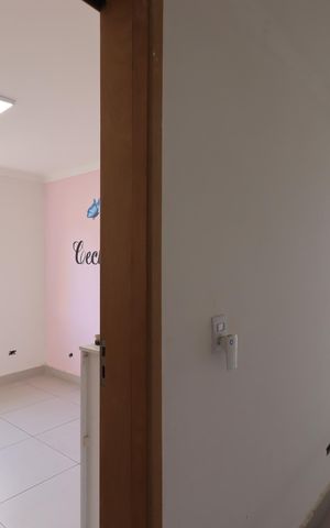 Casa à venda com 217m², 3 quartos e 1 vagaCorredor