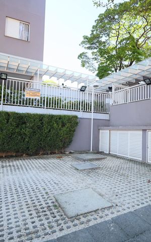 Apartamento para alugar com 55m², 2 quartos e 1 vagaÁrea comum - Fachada
