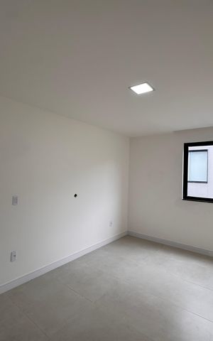 Casa de condomínio para alugar com 222m², 4 quartos e 1 vaga Casa de condomínio para alugar com 222m², 4 quartos e 1 vagaSuíte 3