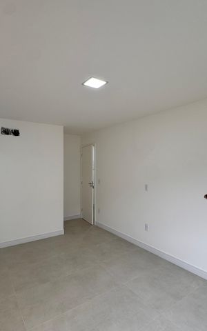 Casa de condomínio para alugar com 222m², 4 quartos e 1 vaga Casa de condomínio para alugar com 222m², 4 quartos e 1 vagaSuíte 3
