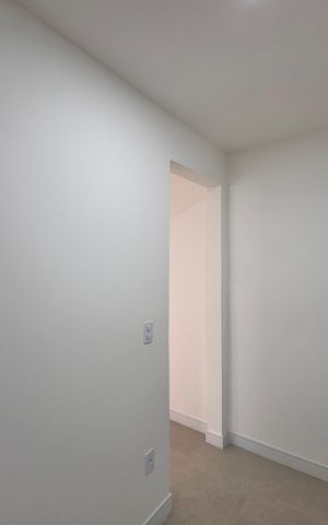 Casa de condomínio para alugar com 222m², 4 quartos e 1 vaga Casa de condomínio para alugar com 222m², 4 quartos e 1 vagaSuíte 4 - Closet