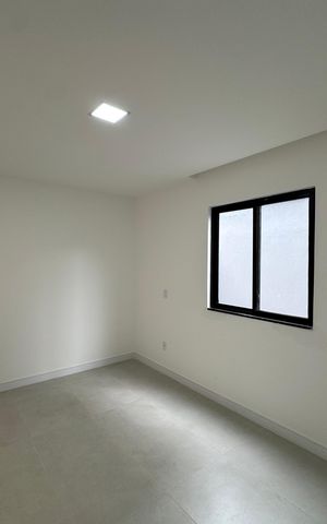Casa de condomínio para alugar com 222m², 4 quartos e 1 vaga Casa de condomínio para alugar com 222m², 4 quartos e 1 vagaSuíte 1