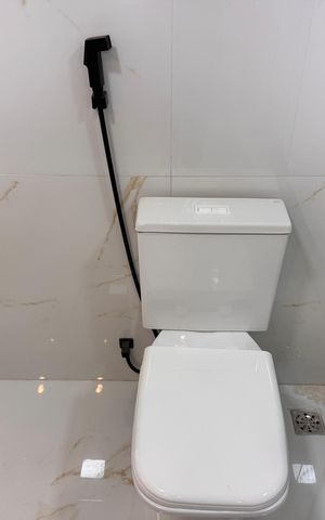 Casa de condomínio para alugar com 222m², 4 quartos e 1 vaga Casa de condomínio para alugar com 222m², 4 quartos e 1 vagaSuíte 2 - Banheiro
