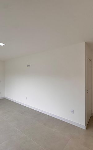 Casa de condomínio para alugar com 222m², 4 quartos e 1 vaga Casa de condomínio para alugar com 222m², 4 quartos e 1 vagaSuíte 2