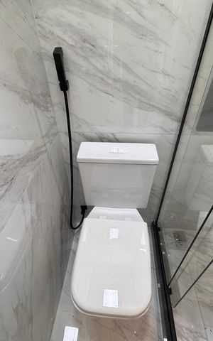 Casa de condomínio para alugar com 222m², 4 quartos e 1 vaga Casa de condomínio para alugar com 222m², 4 quartos e 1 vagaSuíte 3 - Banheiro