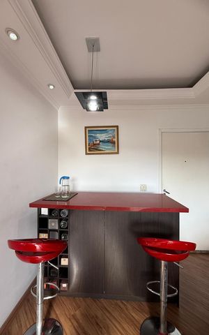Apartamento à venda com 58m², 2 quartos e 1 vaga Apartamento à venda com 58m², 2 quartos e 1 vagaSala