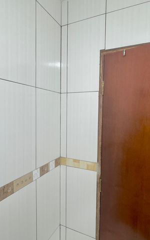 Casa à venda com 100m², 3 quartos e 1 vaga Casa à venda com 100m², 3 quartos e 1 vagaBanheiro 1