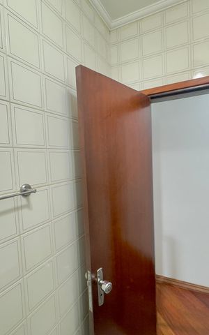 Casa à venda com 100m², 3 quartos e 1 vaga Casa à venda com 100m², 3 quartos e 1 vagaBanheiro 2