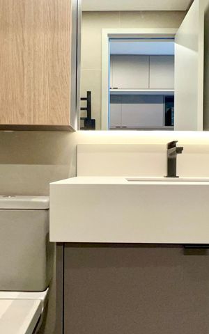 Studio para alugar com 28m², 1 quarto e sem vaga Studio para alugar com 28m², 1 quarto e sem vagaBanheiro