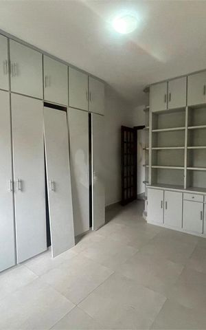 Casa à venda com 200m², 3 quartos e 3 vagas
