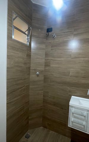 Apartamento para alugar com 43m², 2 quartos e sem vaga Apartamento para alugar com 43m², 2 quartos e sem vagaBanheiro
