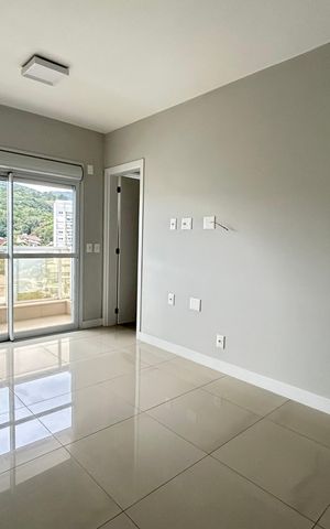 Apartamento para alugar com 75m², 2 quartos e 1 vagaSuíte 